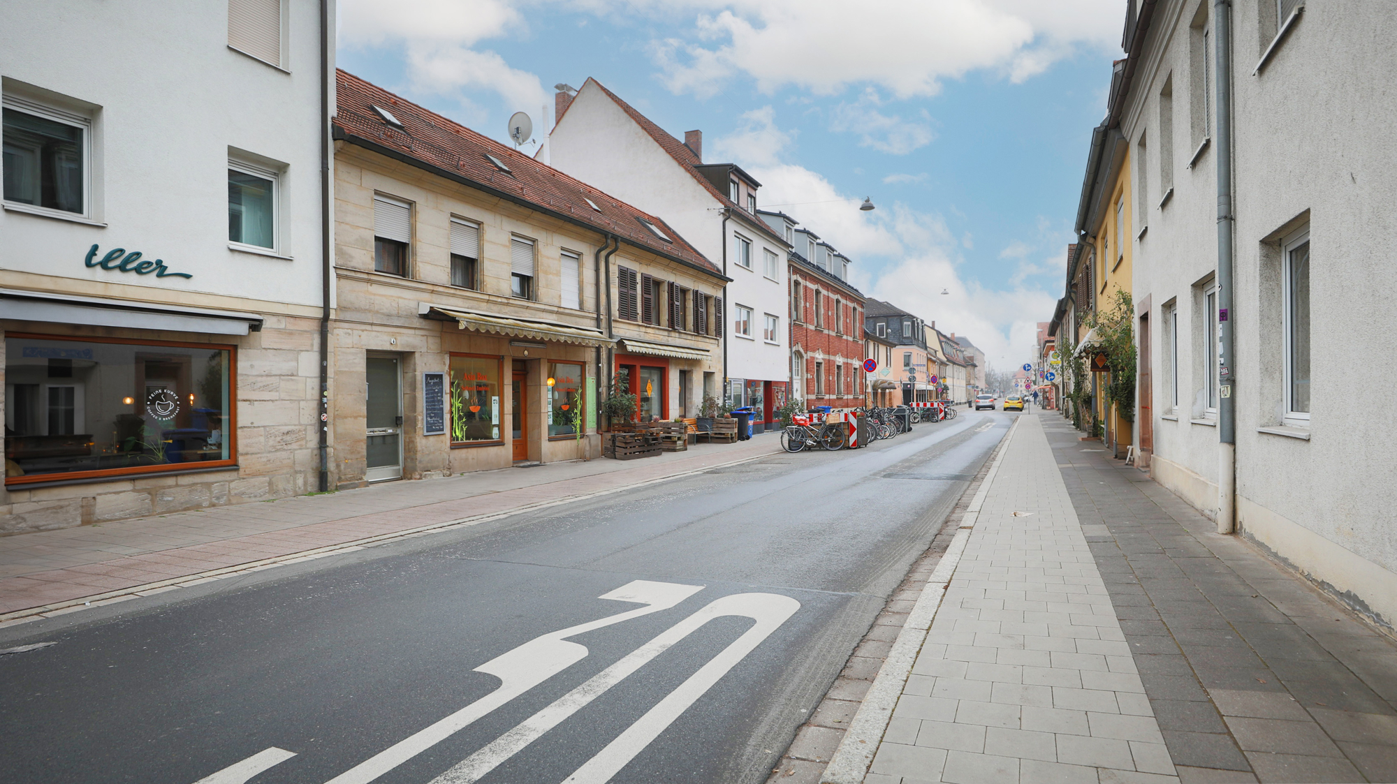 Straßenansicht